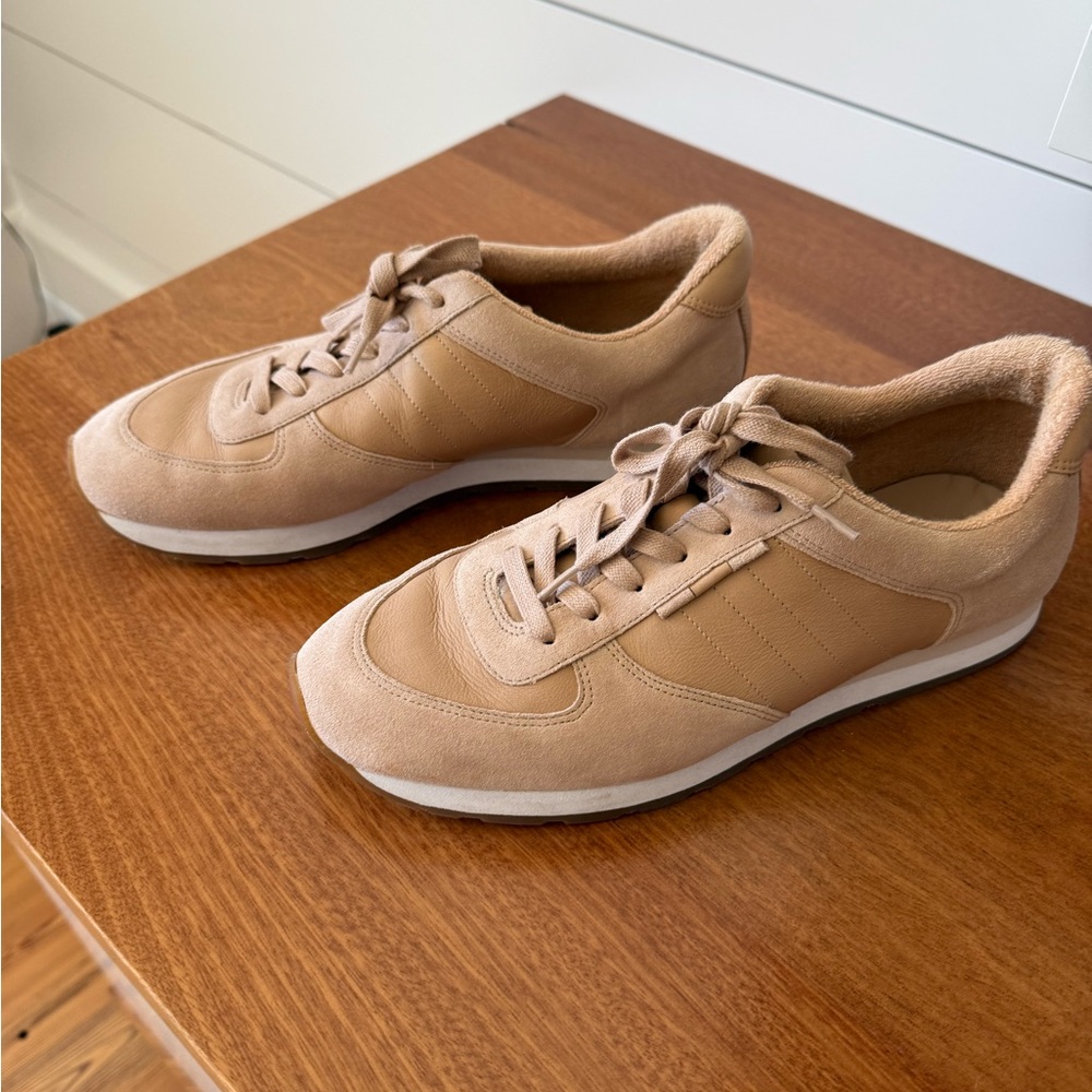 Vince Sneakers